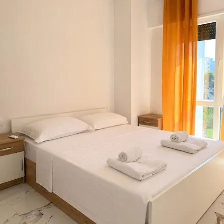 Two-bedroom Luxury With Swimming Pool